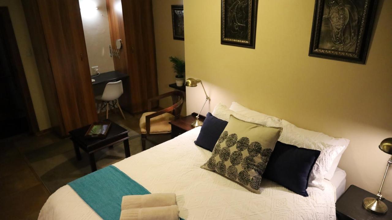 The Oak Potch Guesthouse Potchefstroom Eksteriør bilde