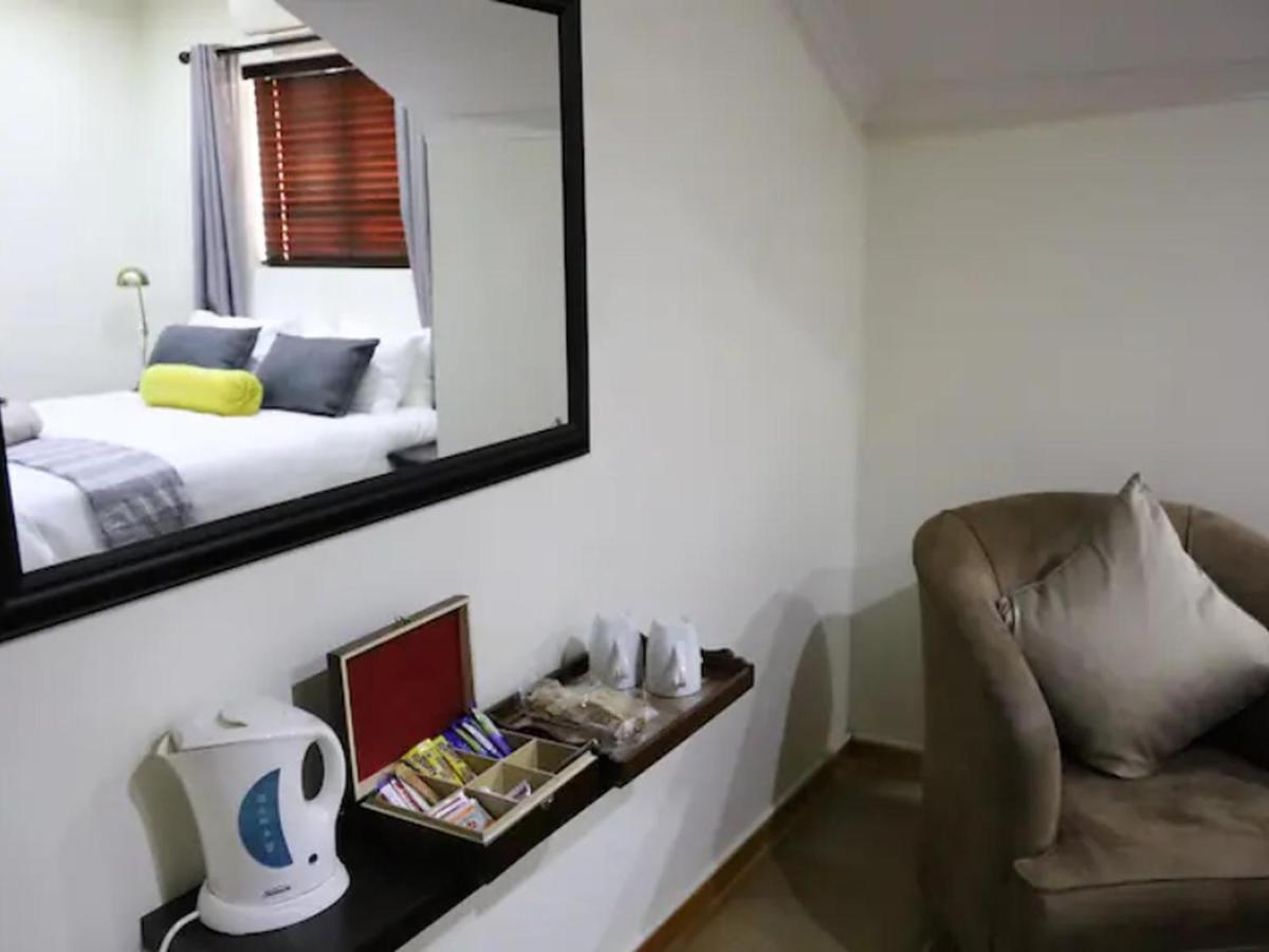 The Oak Potch Guesthouse Potchefstroom Eksteriør bilde