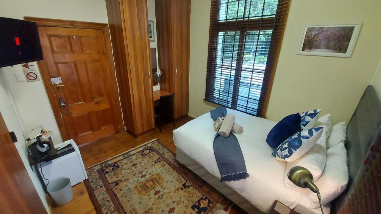 The Oak Potch Guesthouse Potchefstroom Eksteriør bilde