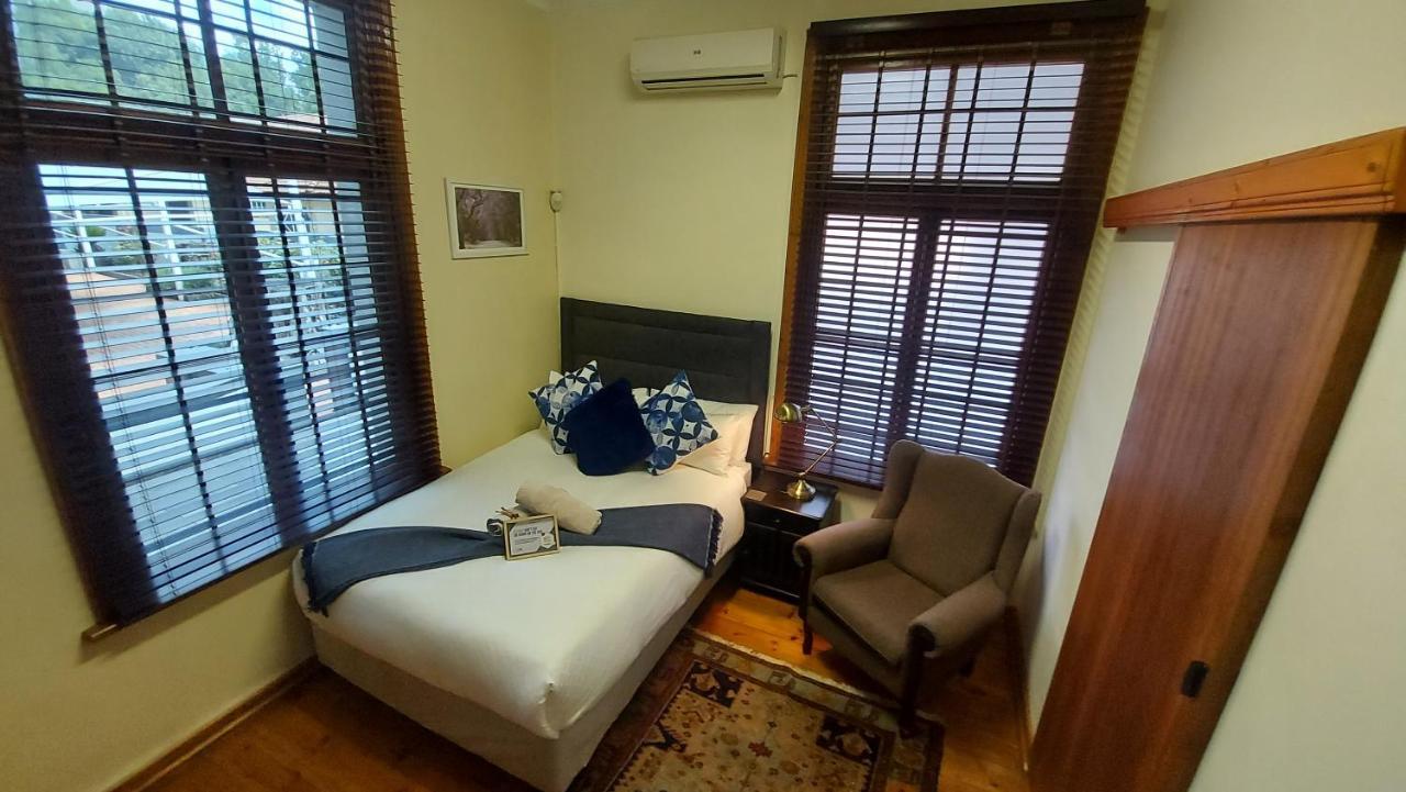 The Oak Potch Guesthouse Potchefstroom Eksteriør bilde